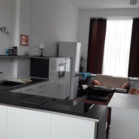 Apartman Yvet Sucany Eksteriør bilde