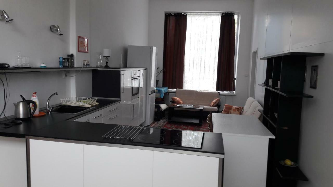 Apartman Yvet Sucany Eksteriør bilde