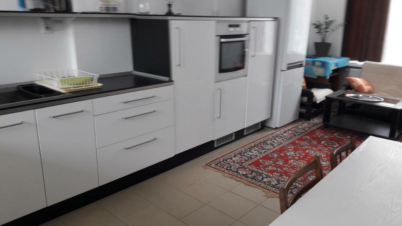 Apartman Yvet Sucany Eksteriør bilde
