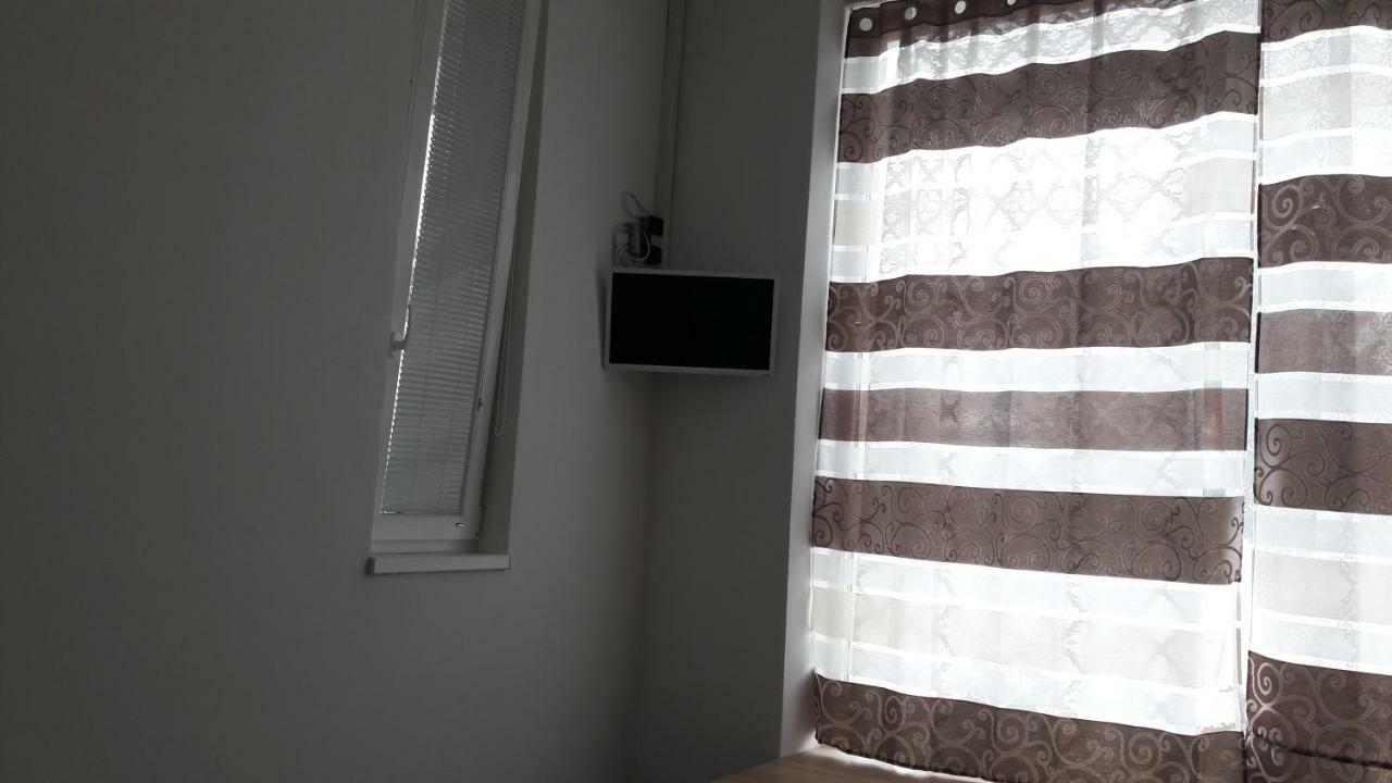 Apartman Yvet Sucany Eksteriør bilde